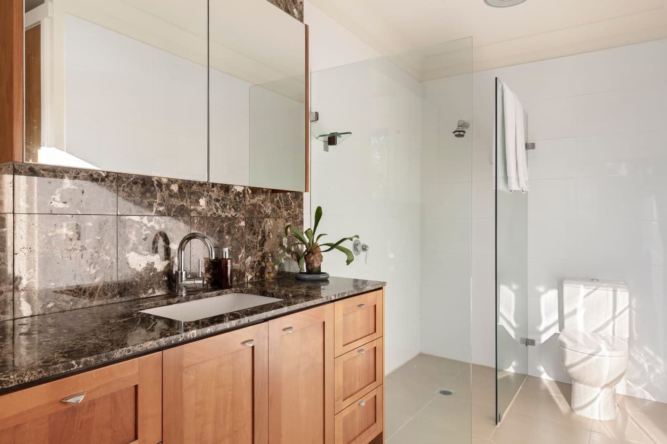 111 Acanthus Avenue, Burleigh Waters, Burleigh Waters - Thumbnail 8