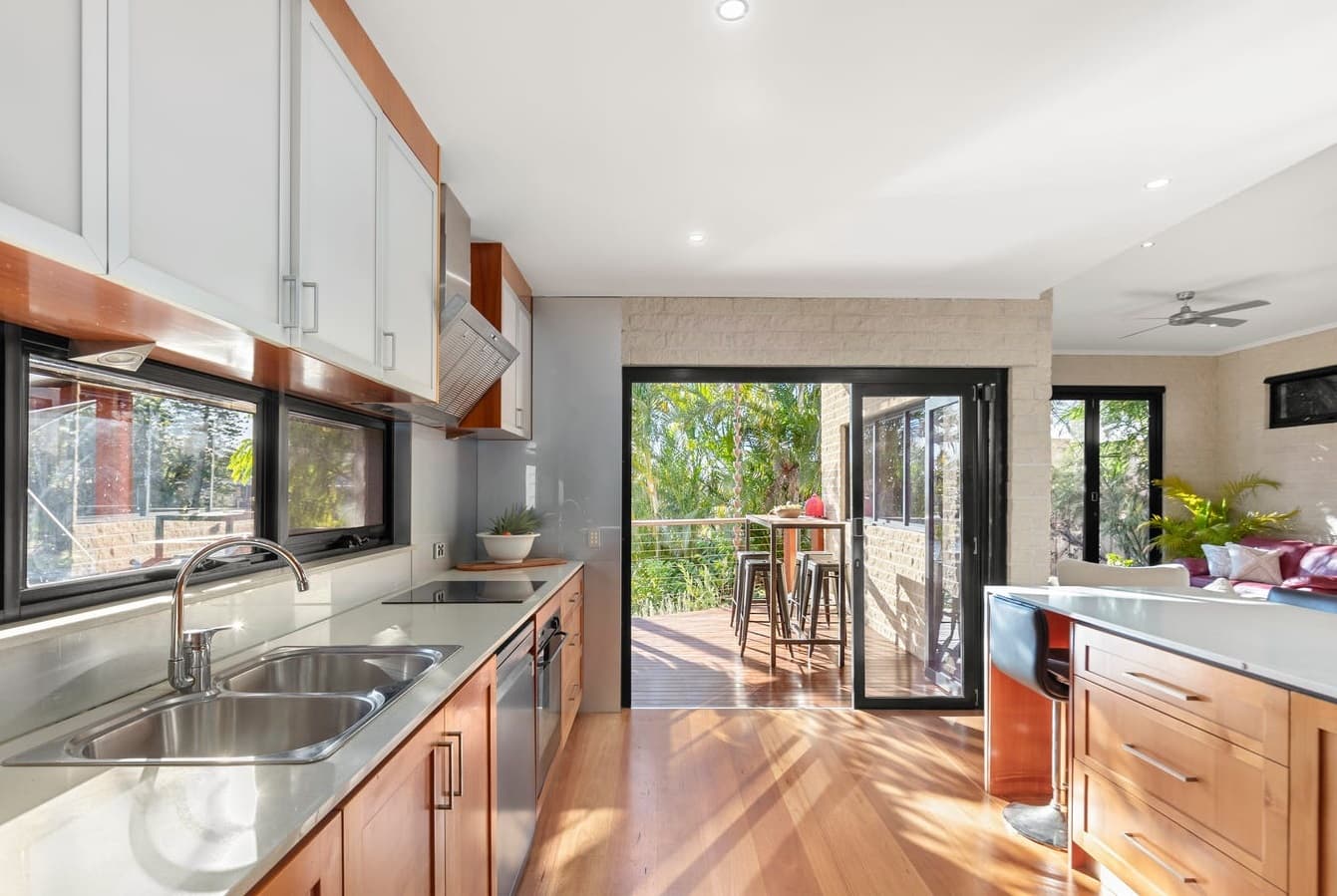111 Acanthus Avenue, Burleigh Waters, Burleigh Waters - Thumbnail 6