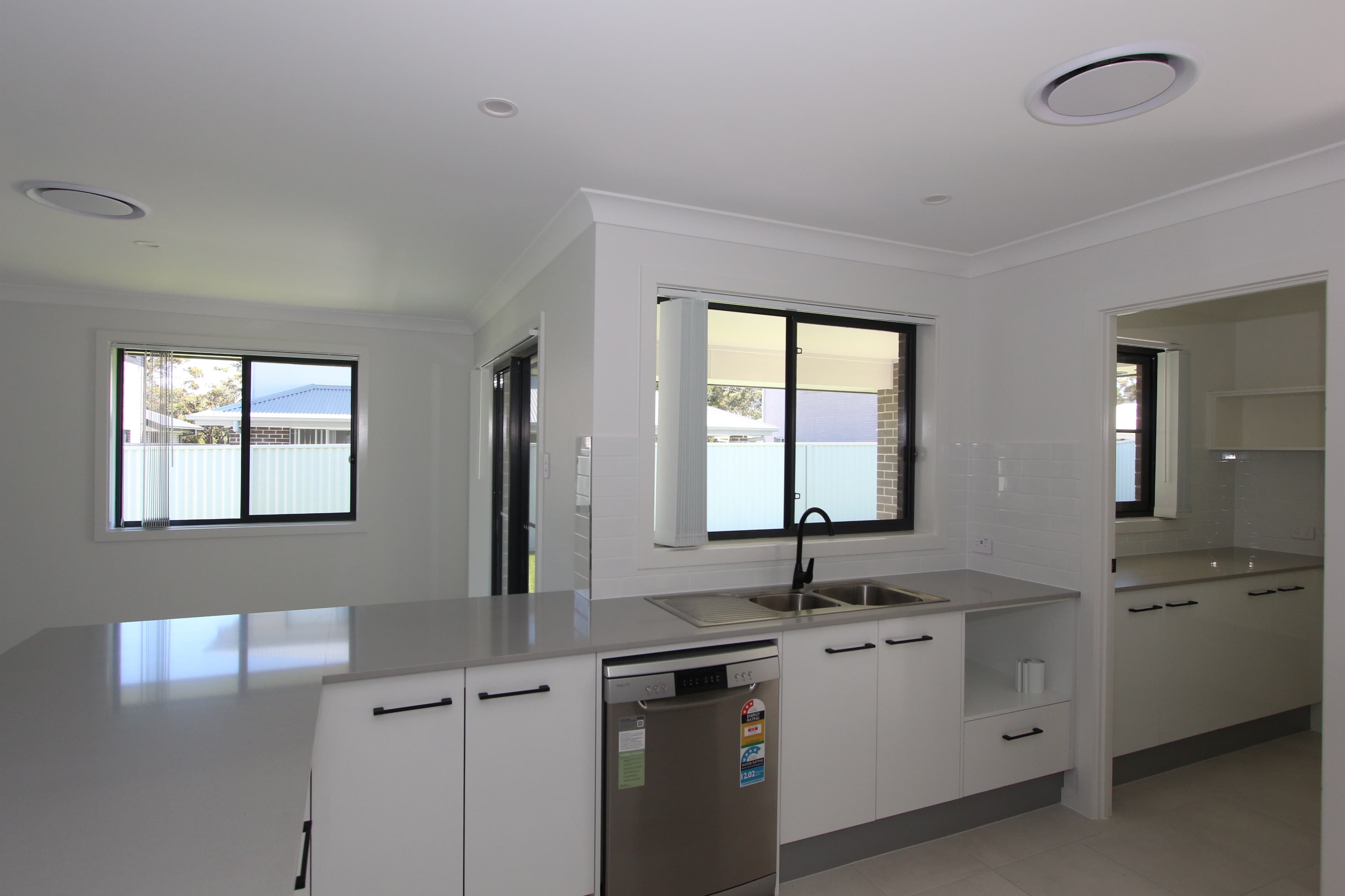 15 Ganges Court, Dunbogan, Dunbogan - Thumbnail 3