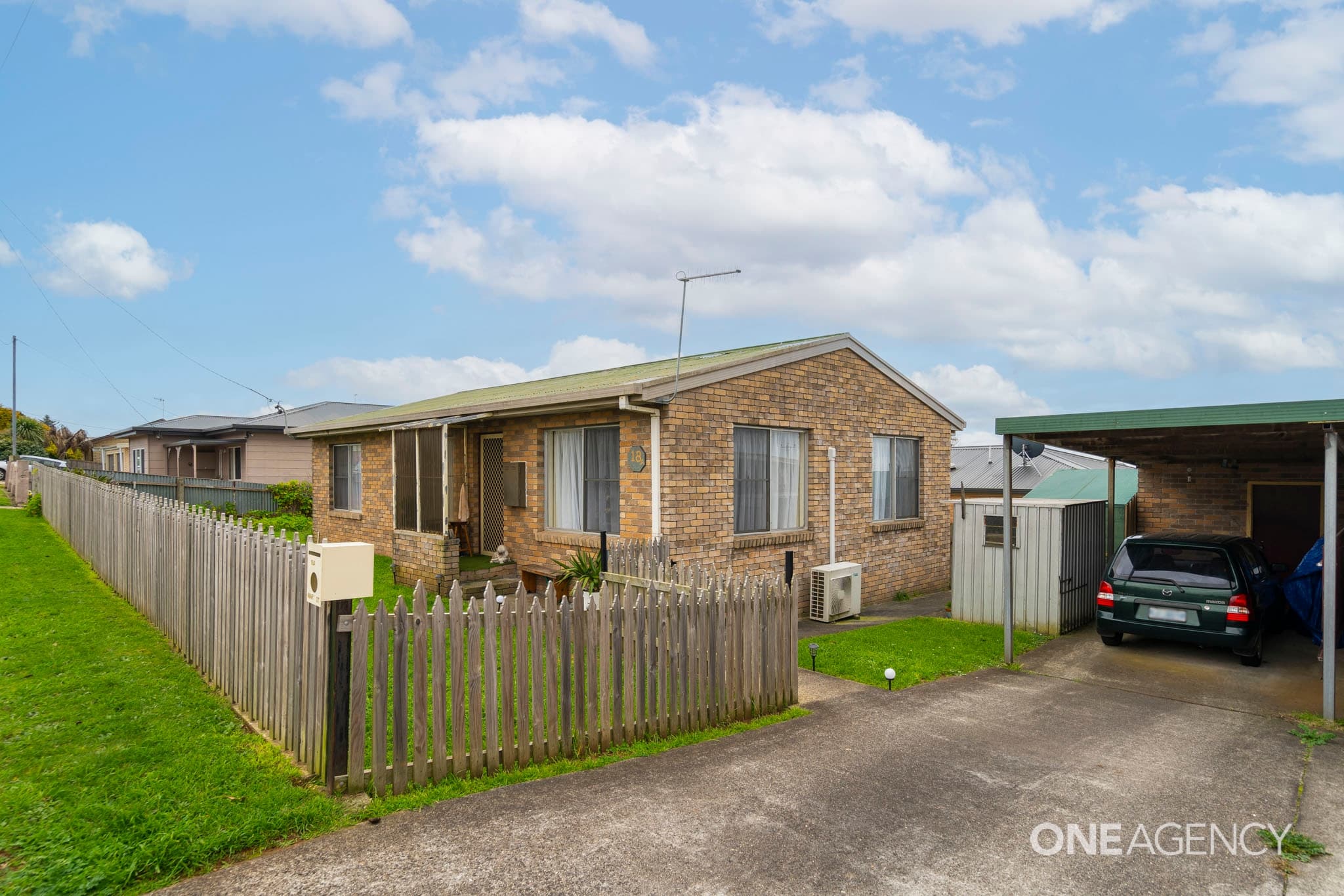 2/18 Mark Street, Hillcrest, Hillcrest - Thumbnail 2
