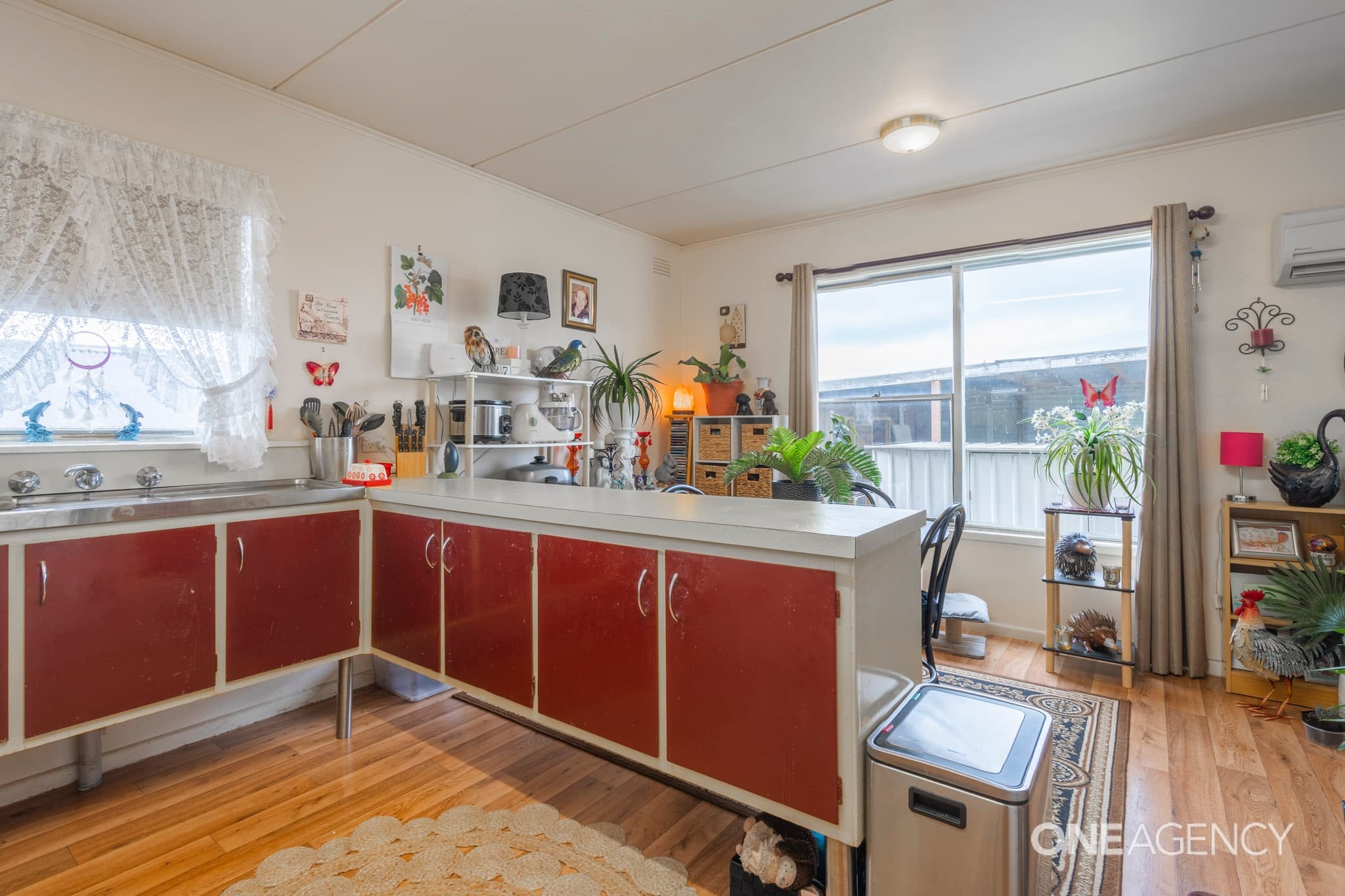 2/18 Mark Street, Hillcrest, Hillcrest - Image 1