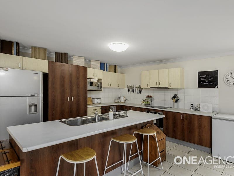 34 Shearwater Terrace, Springfield Lakes, Springfield Lakes - Thumbnail 4