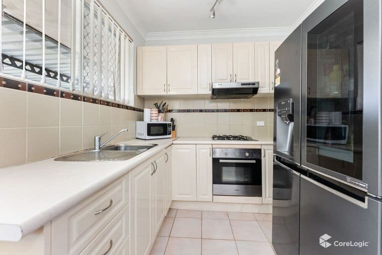 26 Hilton Crescent, Maddington, Maddington - Thumbnail 2