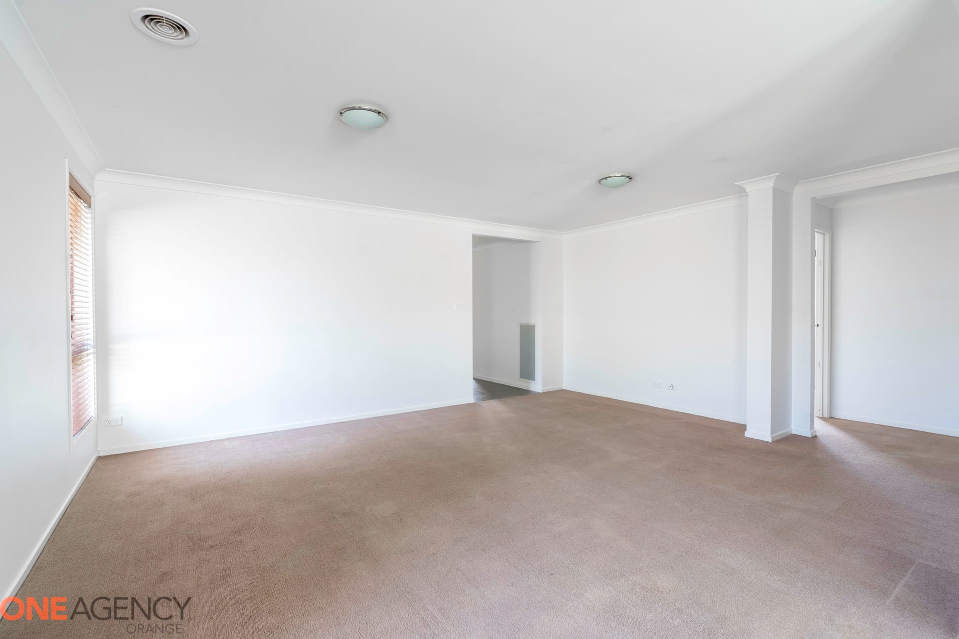 33 Molloy Drive, Orange, Orange - Thumbnail 4