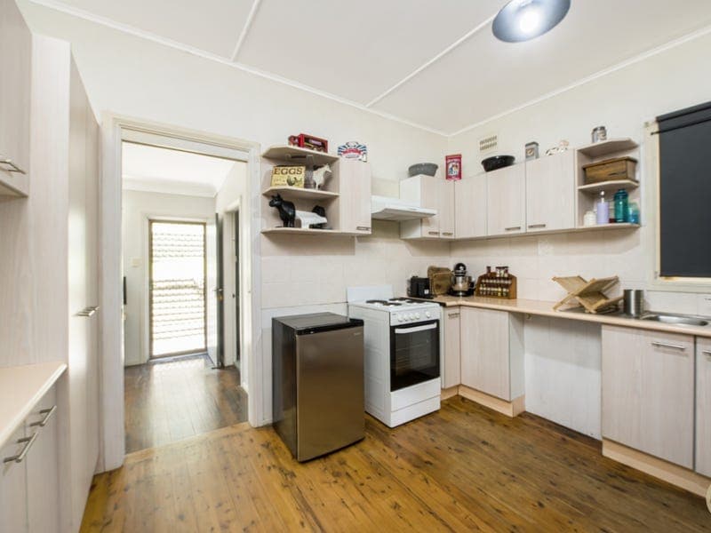 11 Dog Trap Road, Ourimbah, Ourimbah - Thumbnail 5