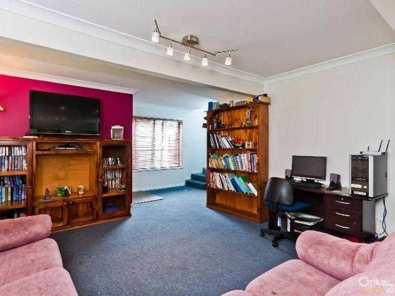 17 Rotherham Street, Bateau Bay, Bateau Bay - Thumbnail 2