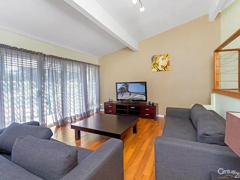 2 Letitia Close, Green Point, Green Point - Thumbnail 5