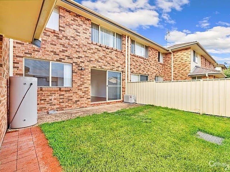 2/8 Russell Street, East Gosford, East Gosford - Thumbnail 4