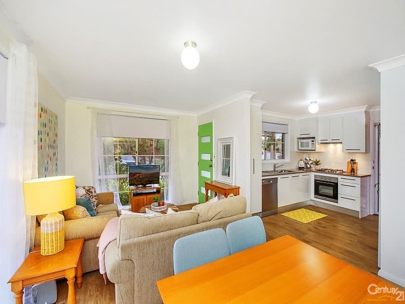 1/1 White Cedar Close, Green Point, Green Point - Thumbnail 2