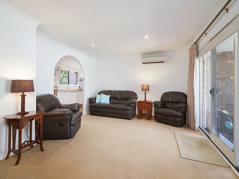 33 South Crescent, North Gosford, North Gosford - Thumbnail 2