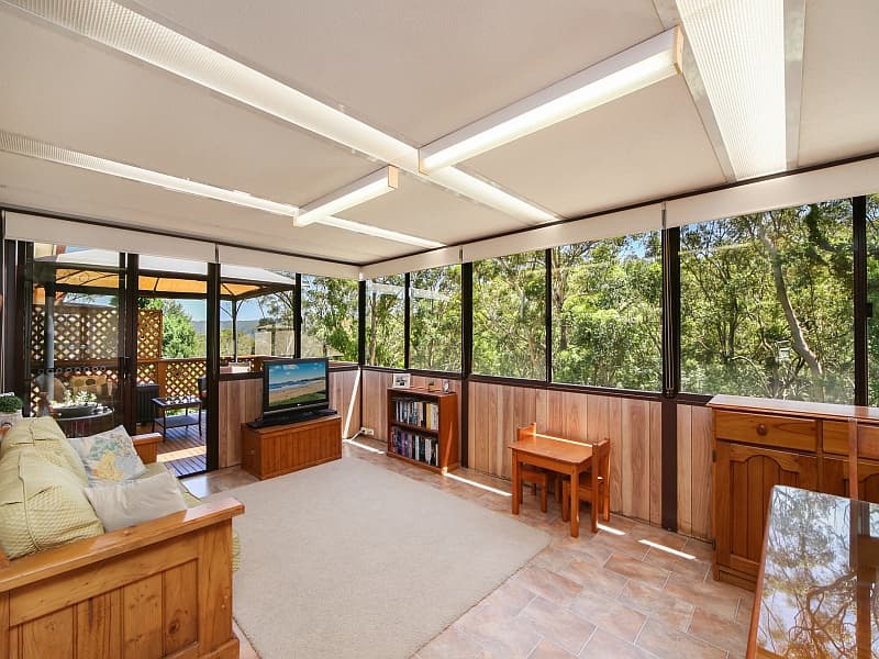 33 South Crescent, North Gosford, North Gosford - Thumbnail 4