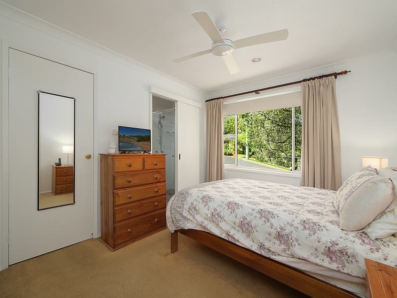 33 South Crescent, North Gosford, North Gosford - Thumbnail 7