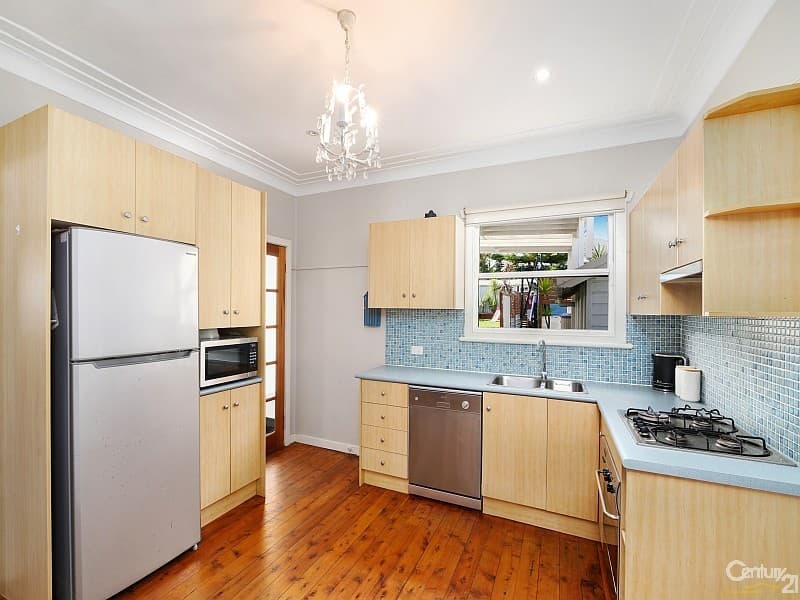 696 The Entrance Road, Bateau Bay, Bateau Bay - Thumbnail 5