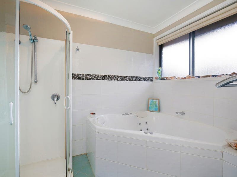 7 Holcombe Avenue, Narara, Narara - Thumbnail 6