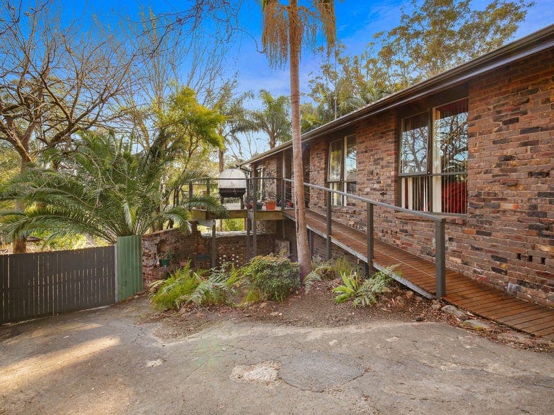 7 Holcombe Avenue, Narara, Narara - Image 1