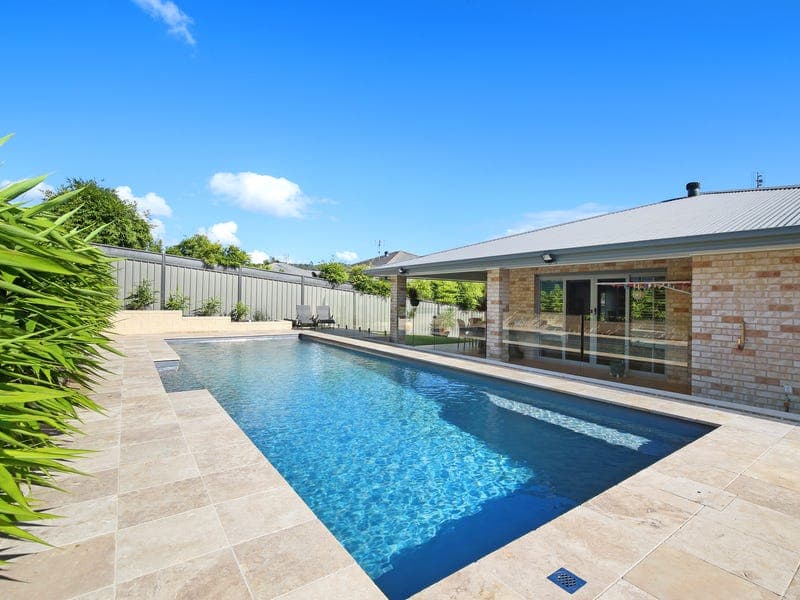 92 Coolawin Circle, Narara, Narara - Image 1
