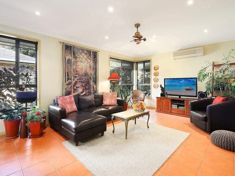 5 Bannister Drive, Erina, Erina - Thumbnail 3