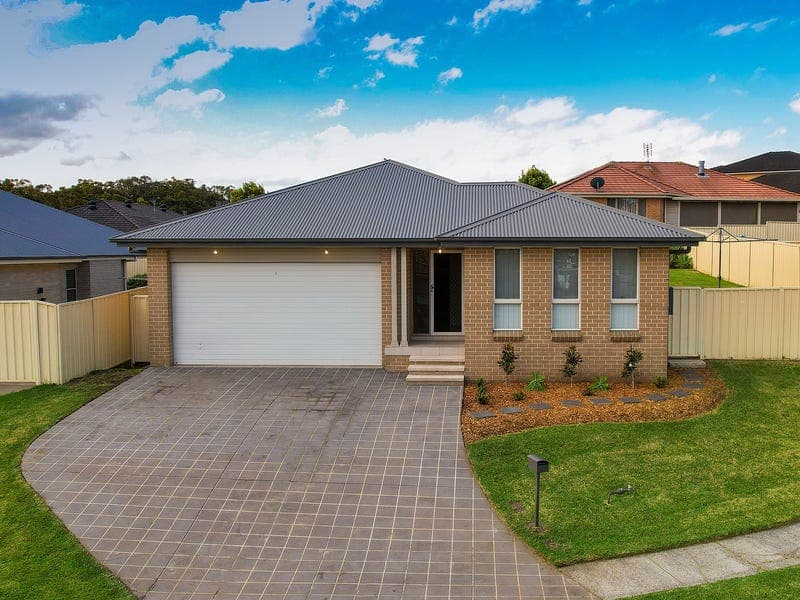 31 Farrier Crescent, Hamlyn Terrace, Hamlyn Terrace - Image 1