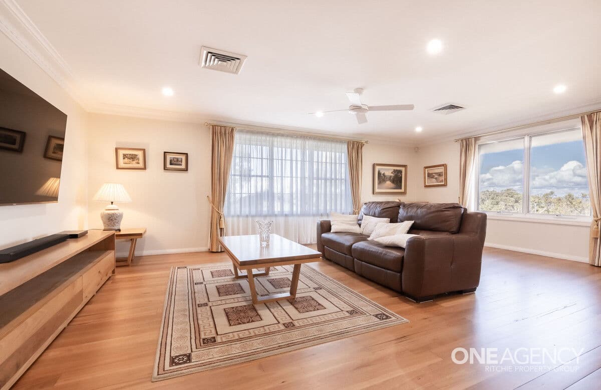 7 Warwick Close, Blaxland, Blaxland - Thumbnail 4