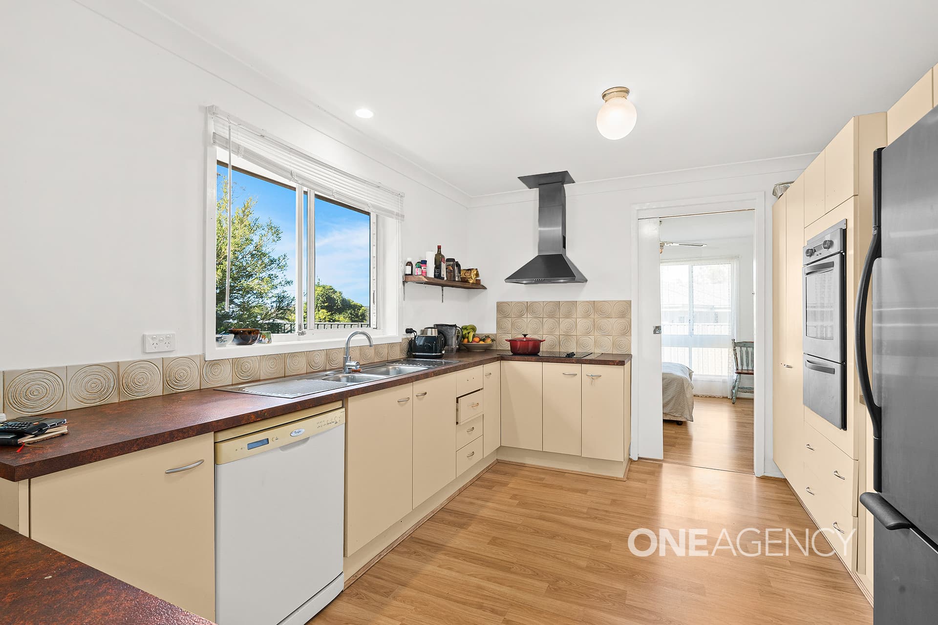 2 Truscott Avenue, Sanctuary Point, Sanctuary Point - Thumbnail 8