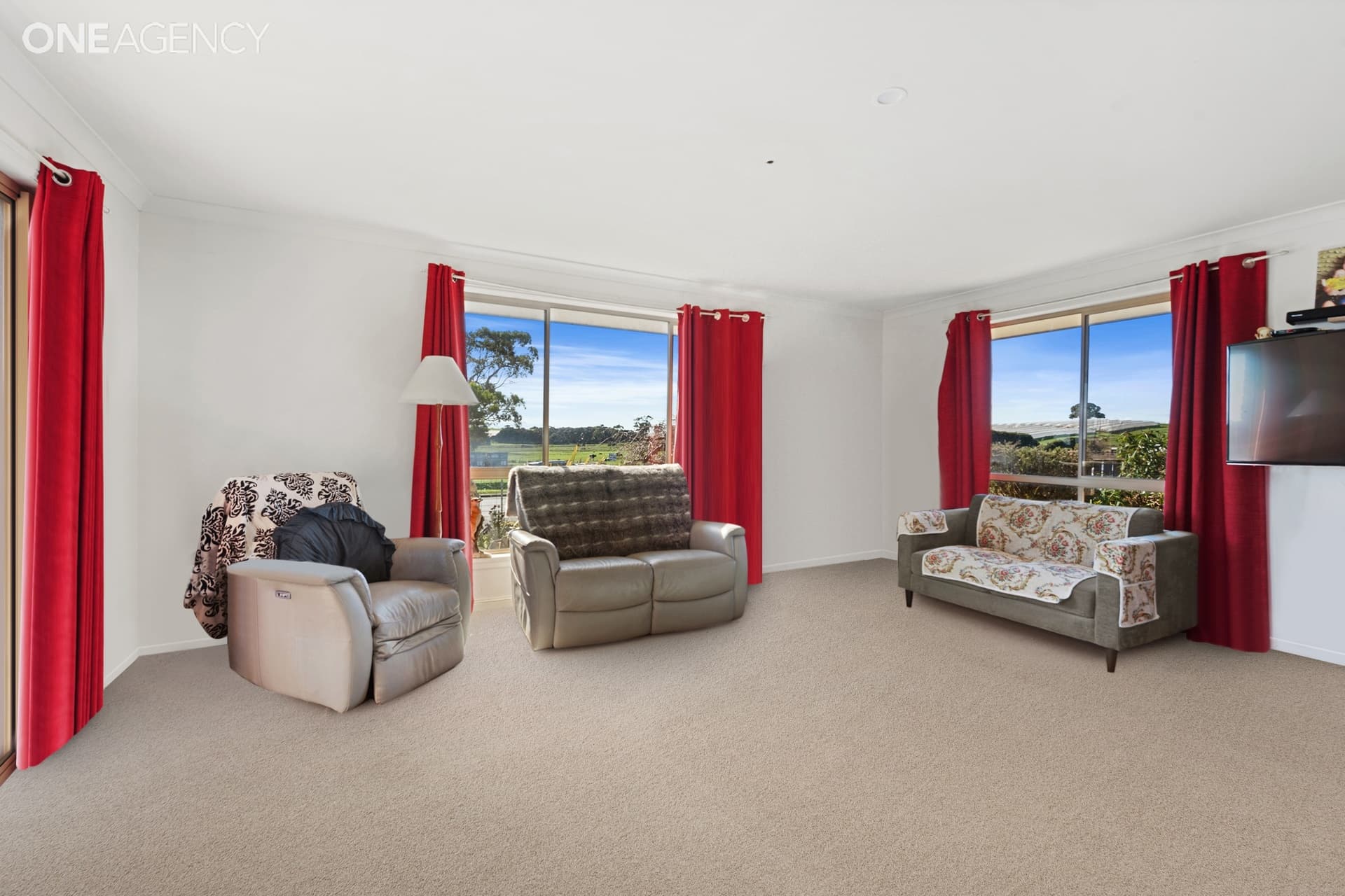 76 John Street, East Devonport, East Devonport - Thumbnail 3