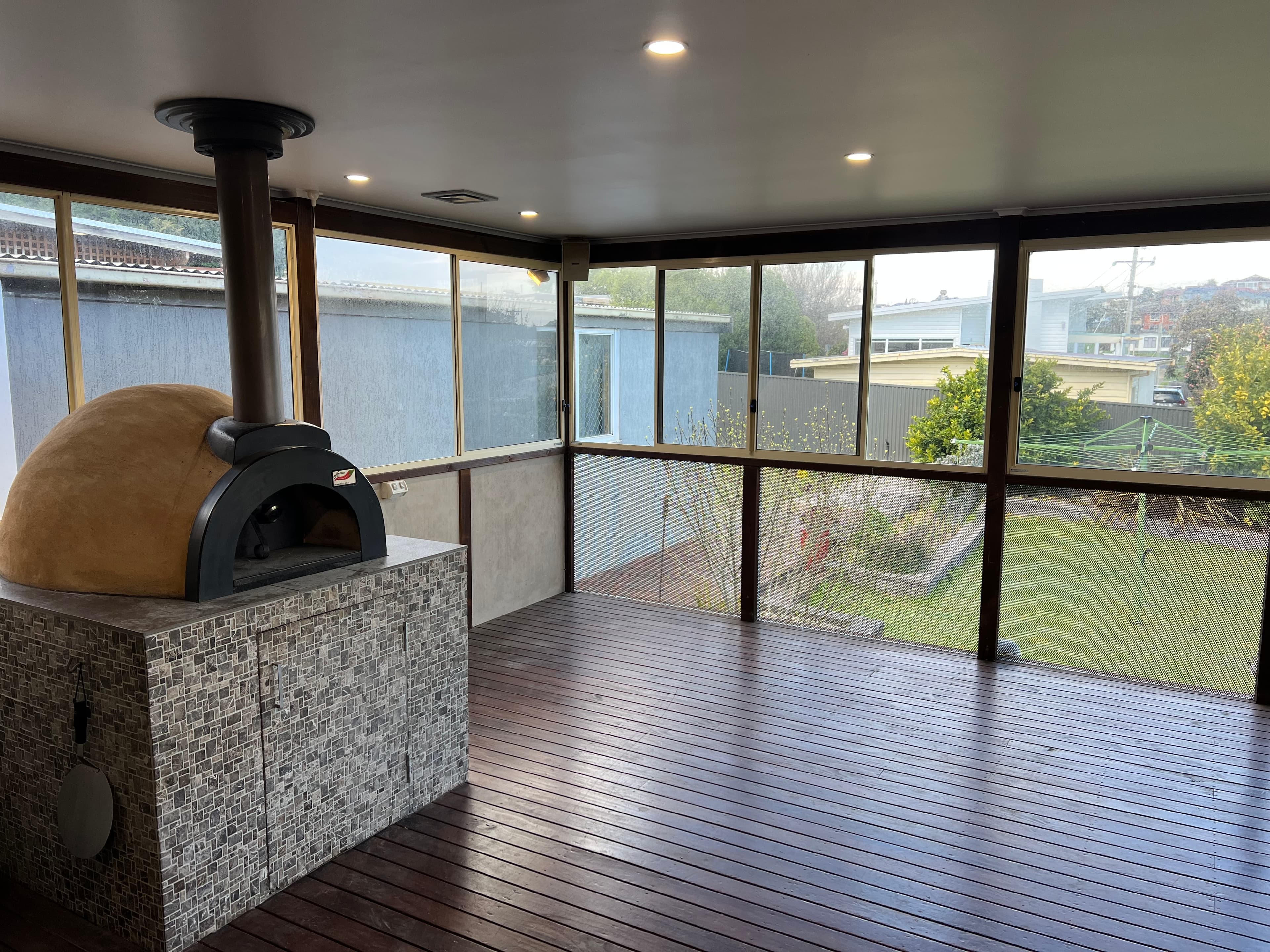12 Curraghmore Avenue, Park Grove, Park Grove - Thumbnail 4