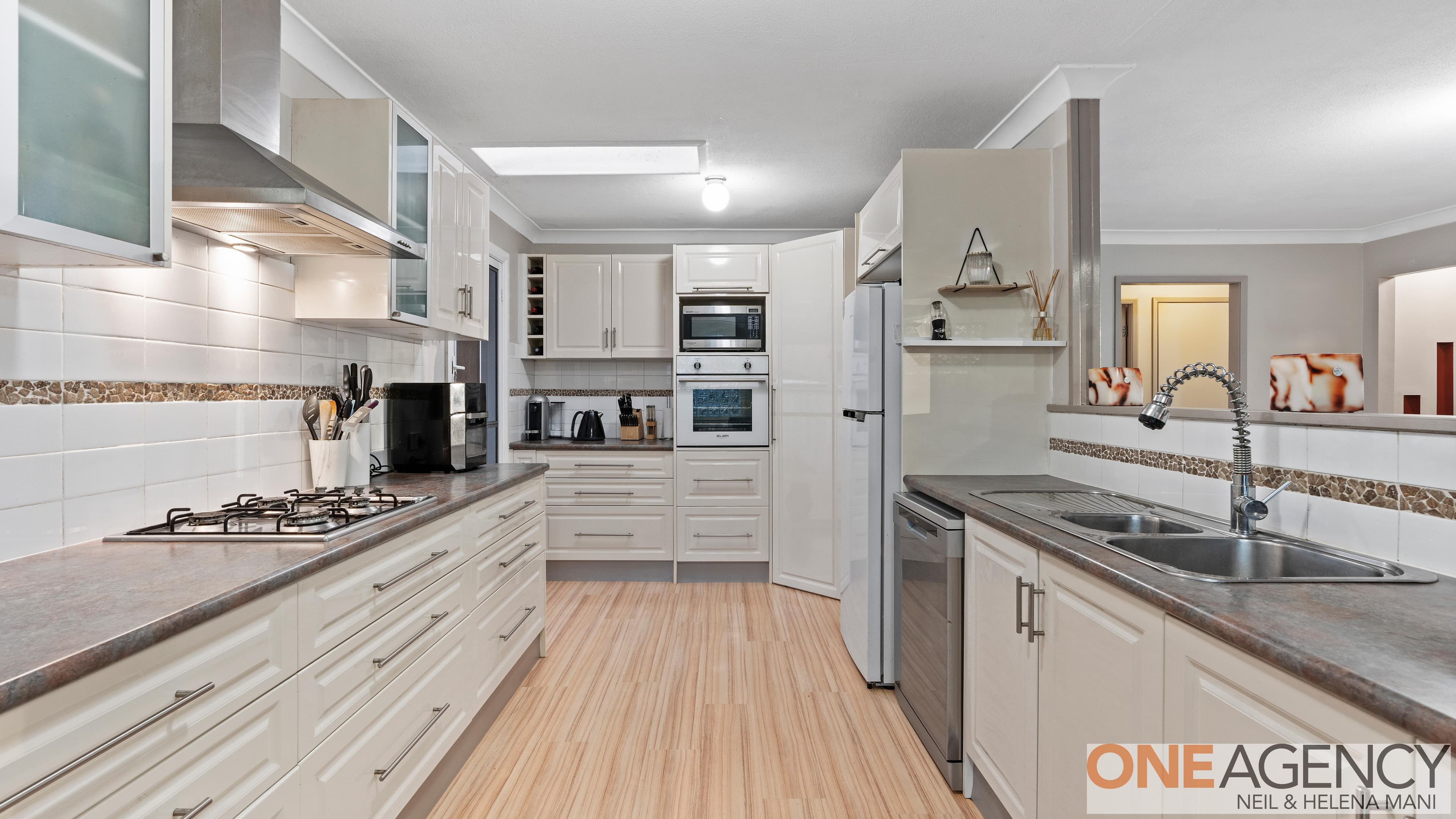 31 Jarrett Street, North Gosford, North Gosford - Thumbnail 2