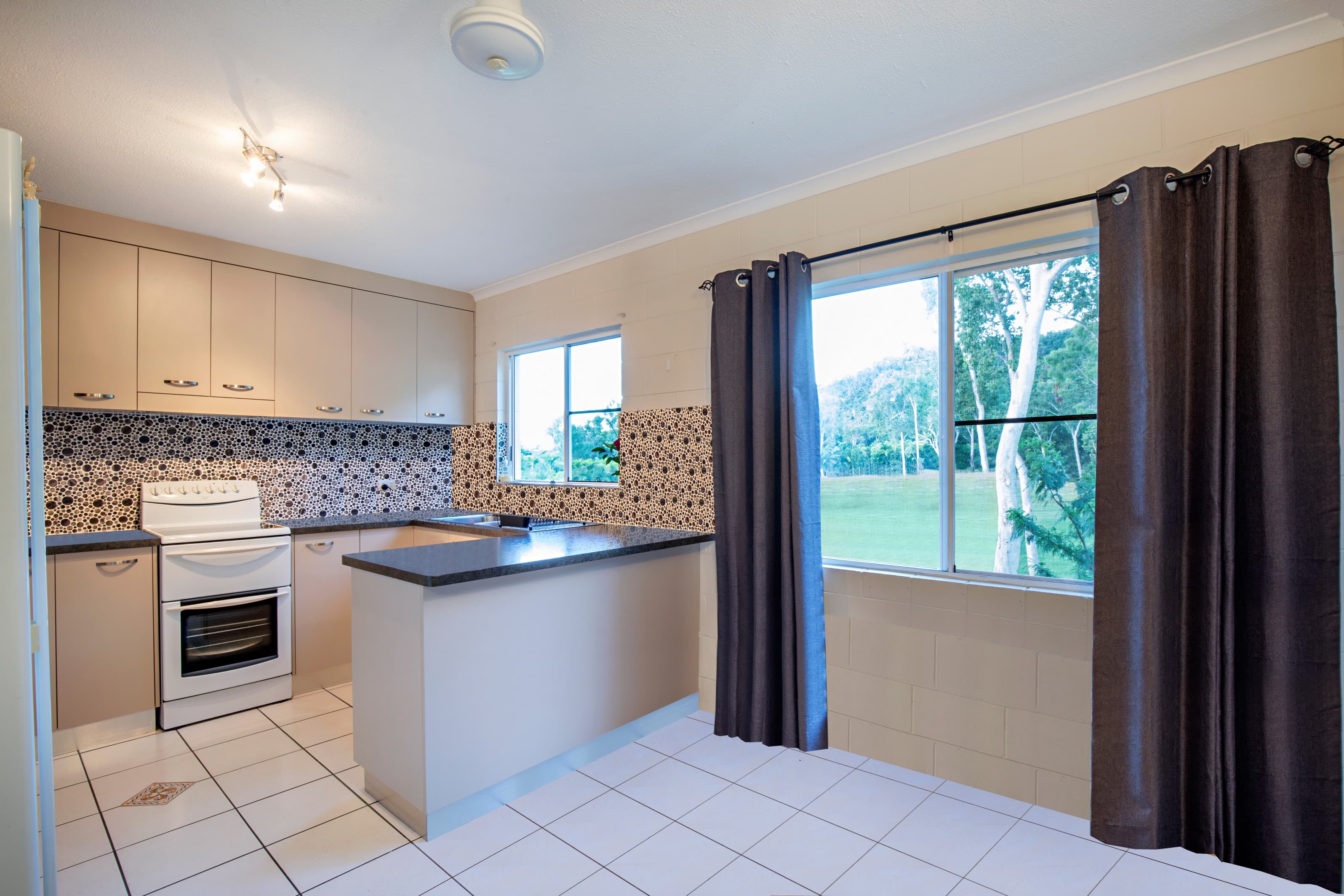 88/3 Eshelby Drive, Cannonvale, Cannonvale - Thumbnail 5