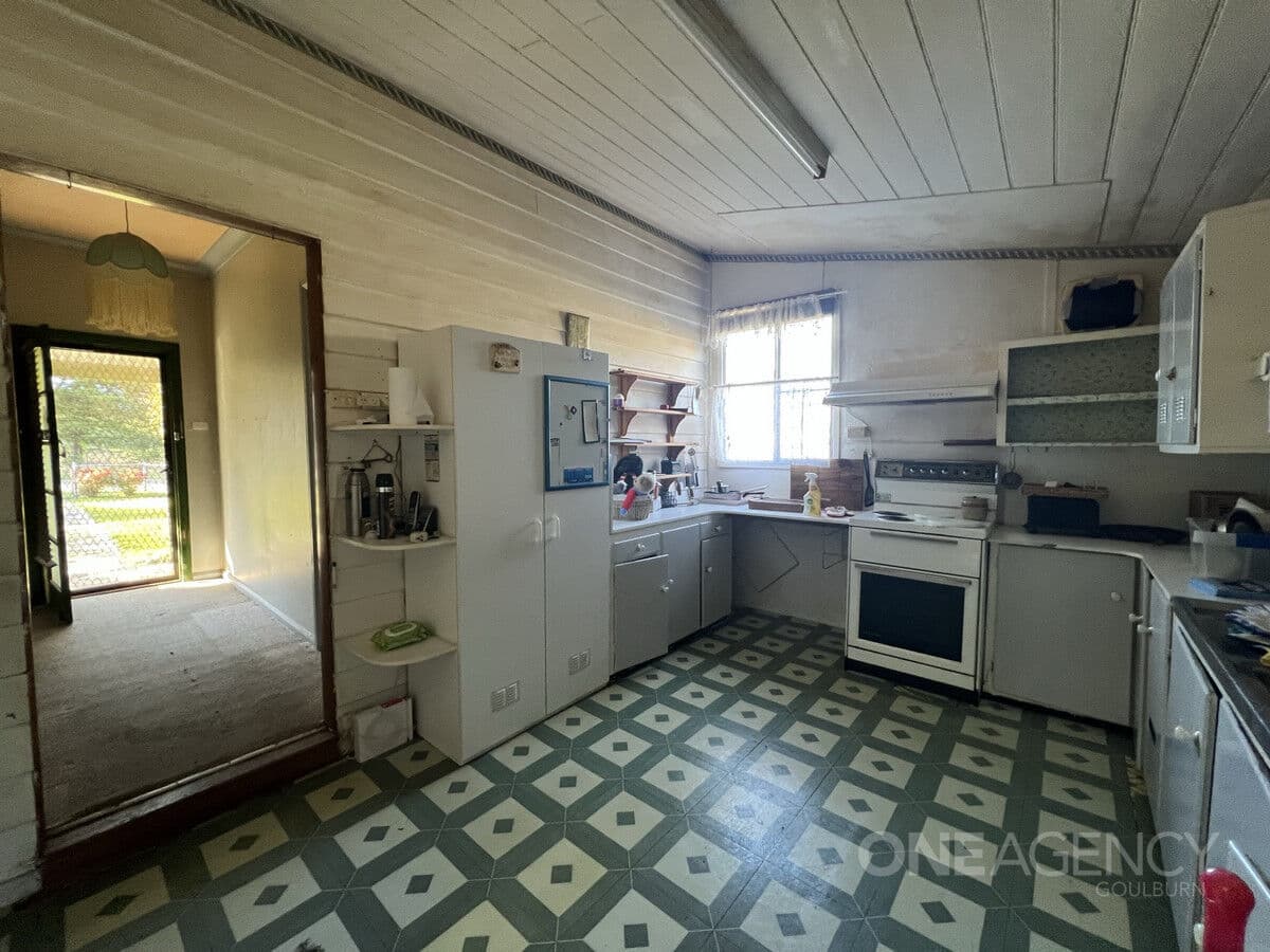 194 Addison Street, Goulburn, Goulburn - Thumbnail 6
