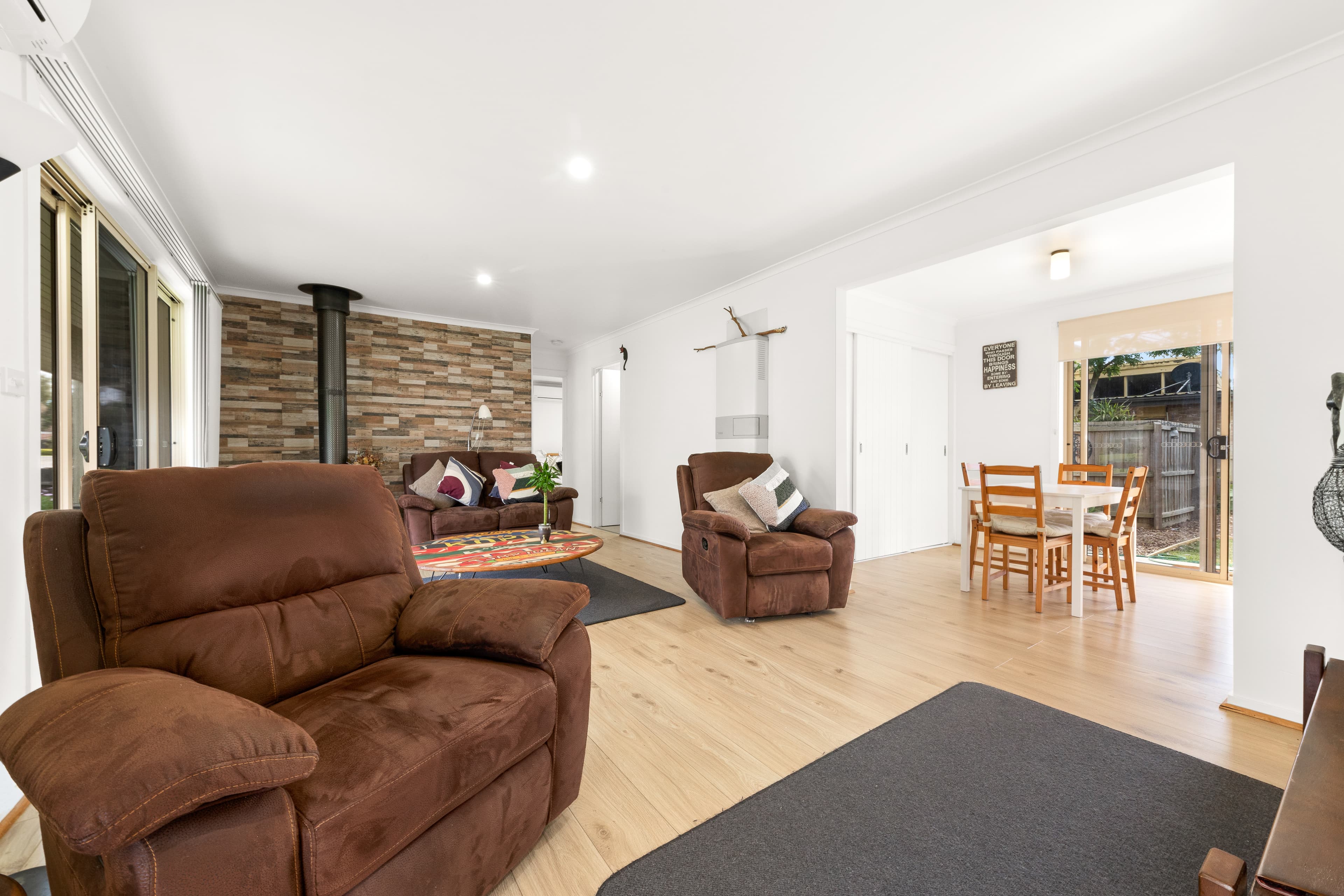 100 Dunsterville Crescent, Frankston, Frankston - Thumbnail 4