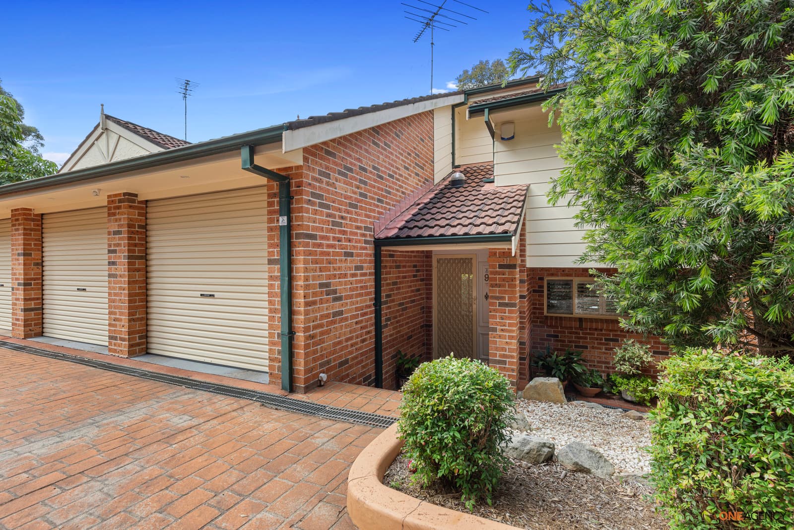 9/31 Mina Road, Menai, Menai - Image 1