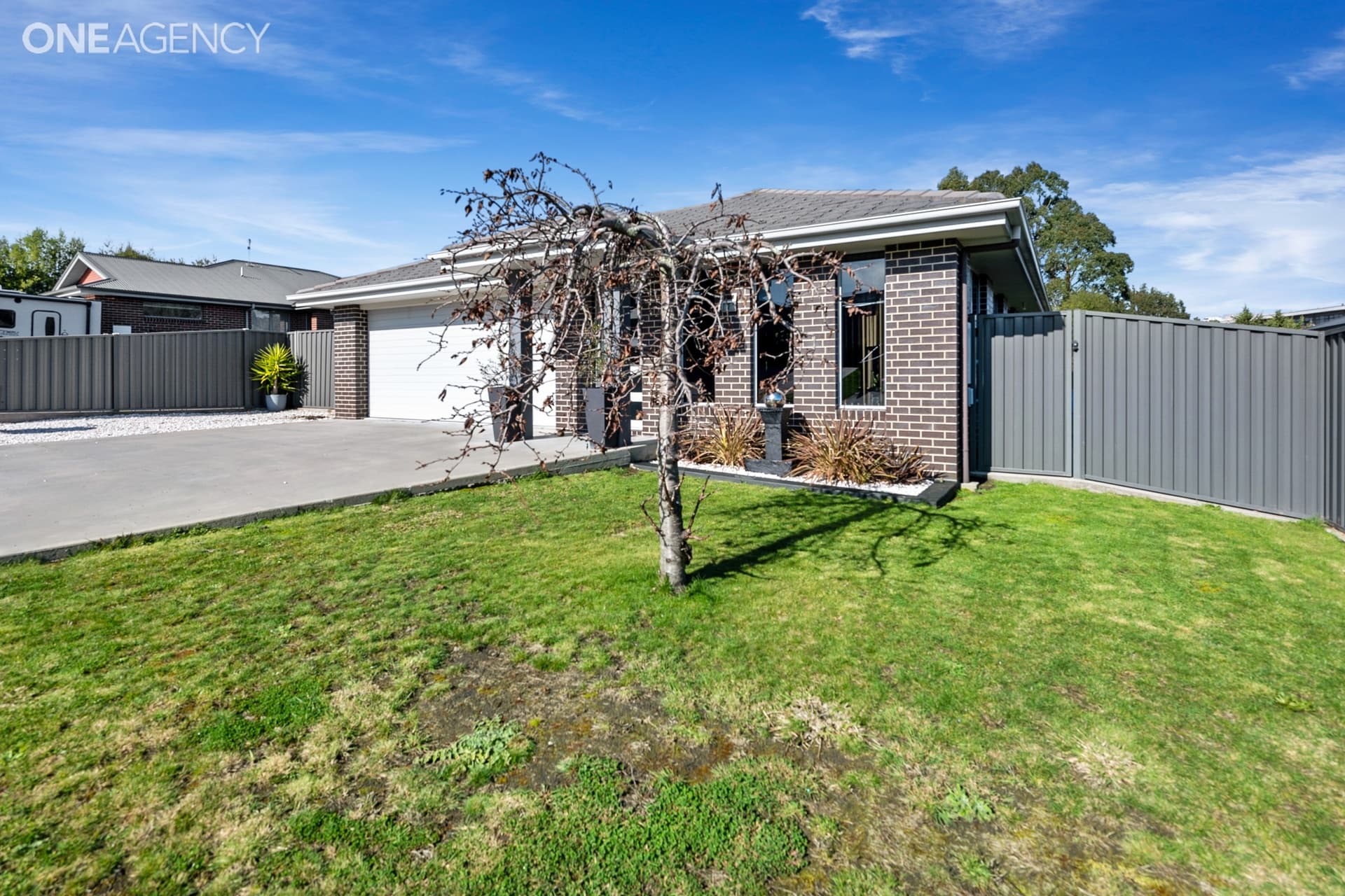 7 Spring Grove, Latrobe, Latrobe - Thumbnail 2