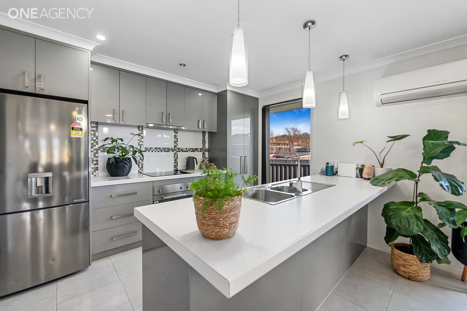 7 Spring Grove, Latrobe, Latrobe - Thumbnail 4