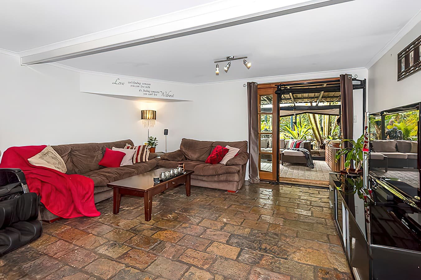 352 Middle Road, Boronia Heights, Boronia Heights - Thumbnail 3