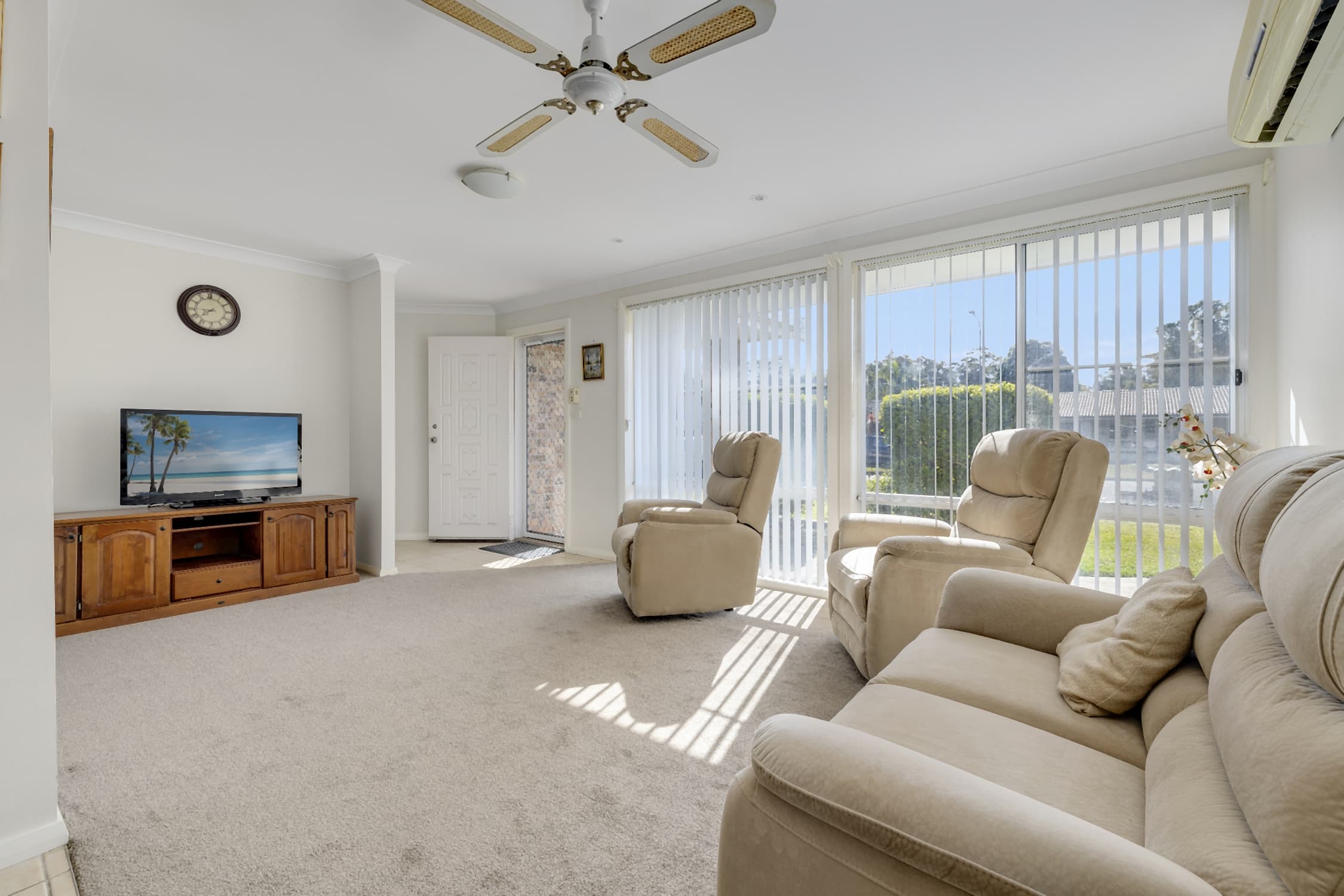 91 Sirius Drive, Lakewood, Lakewood - Thumbnail 3
