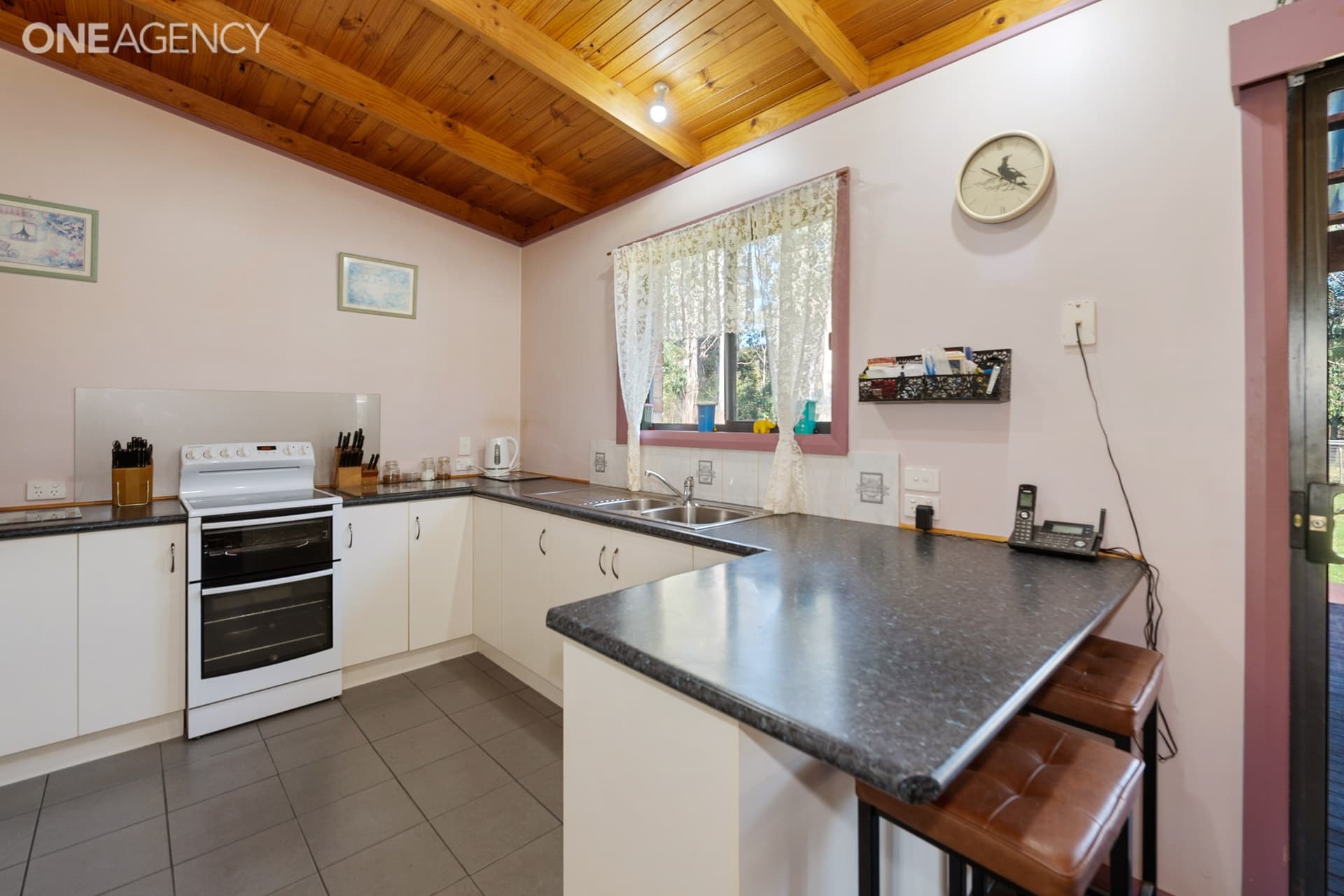13 Wattle Valley Road, Acacia Hills, Acacia Hills - Thumbnail 4