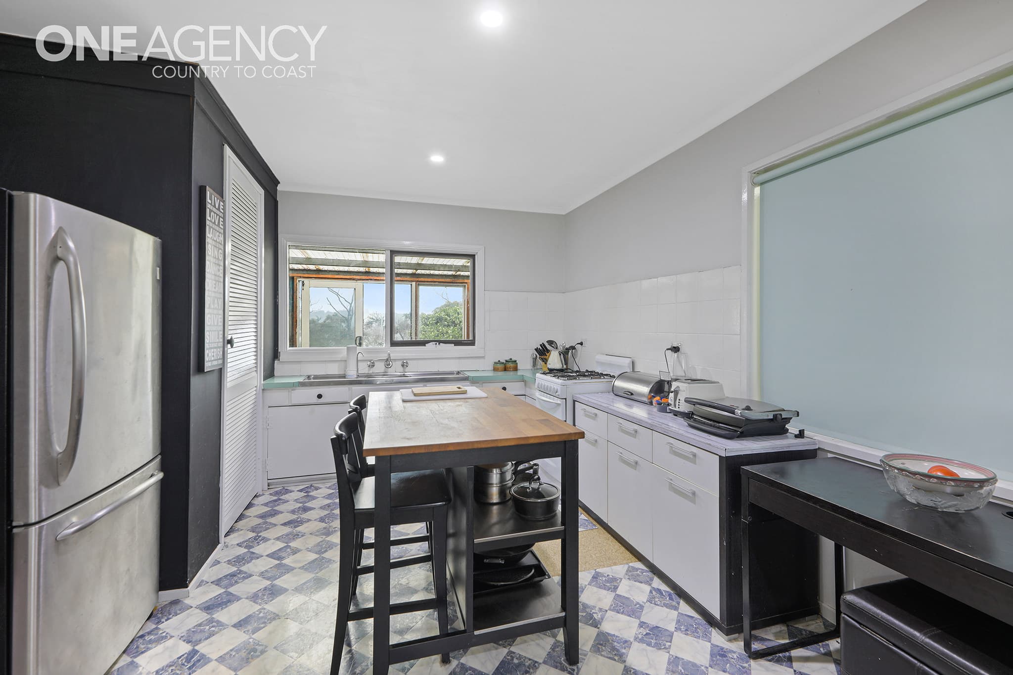 35 Mount Lyall Road, Heath Hill, Heath Hill - Thumbnail 3