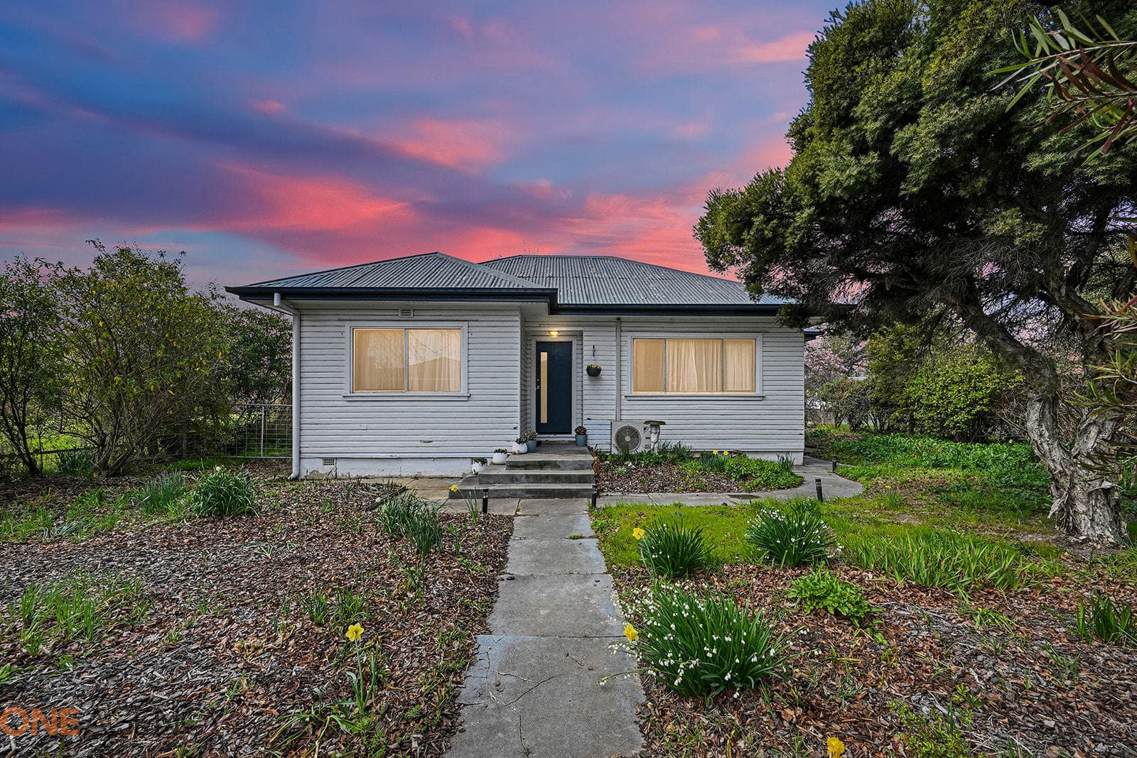 258 McLachlan Street, Orange, Orange - Image 1