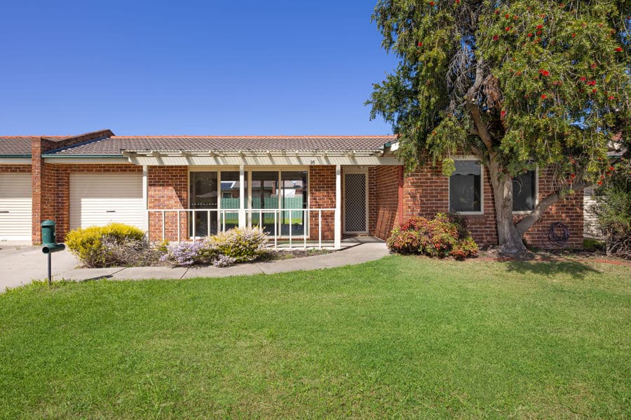 16 BENTLEY Place, Wagga Wagga, Wagga Wagga - Thumbnail 2