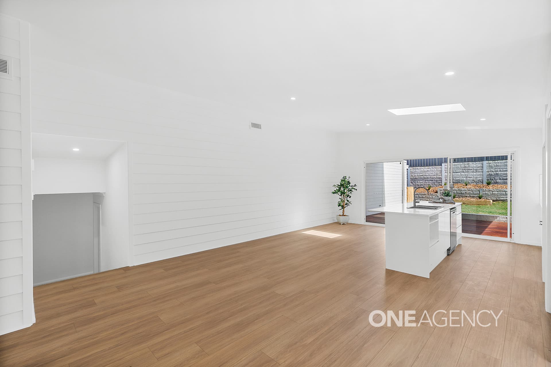 7 Grayling Street, Calderwood, Calderwood - Thumbnail 3