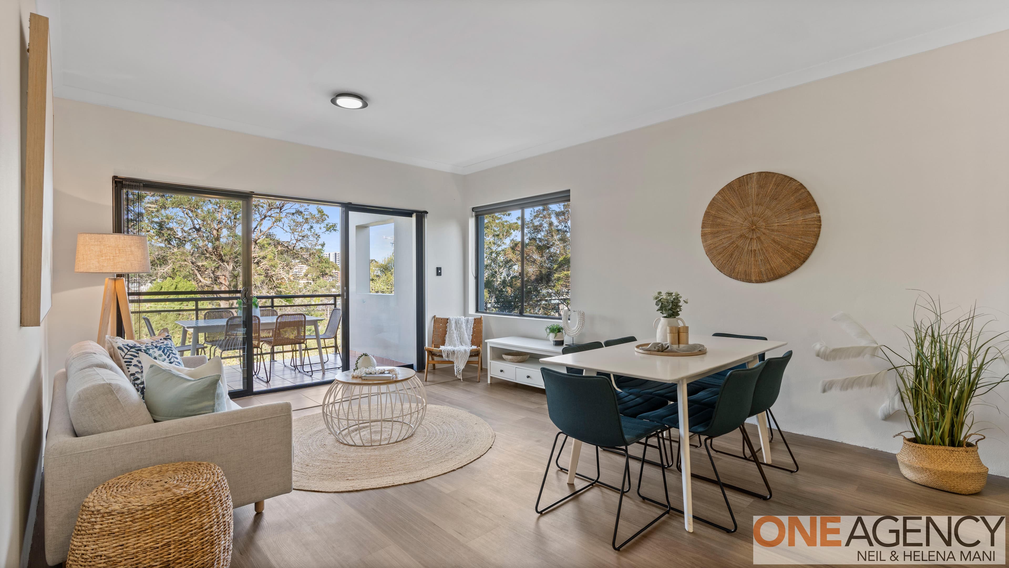 10/61 Donnison Street, Gosford, Gosford - Image 1