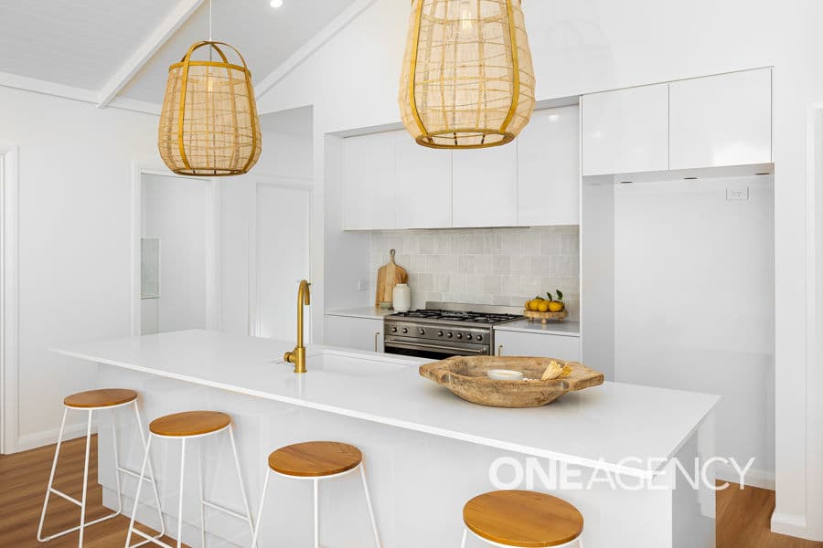 27 BONDI Crescent, Gobbagombalin, Gobbagombalin - Thumbnail 4
