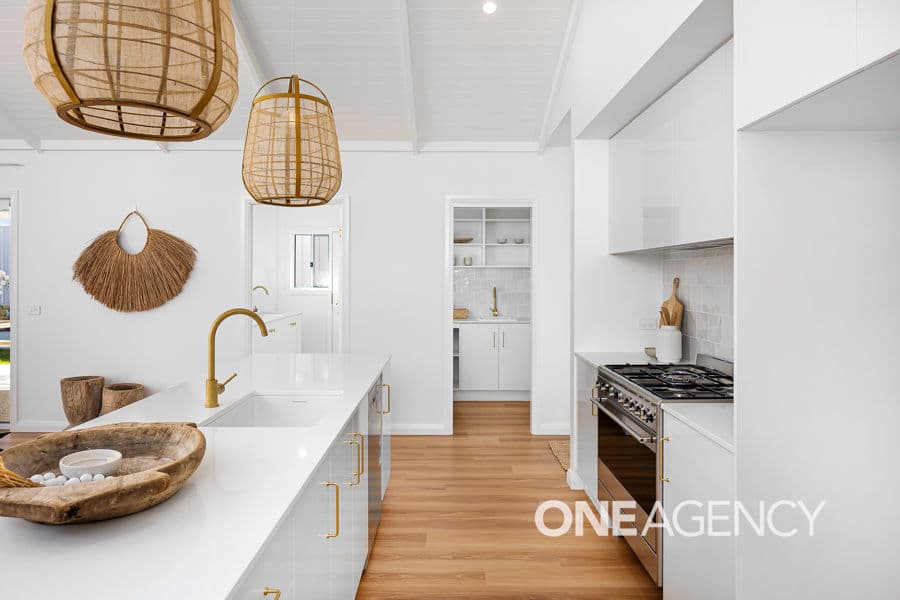 27 BONDI Crescent, Gobbagombalin, Gobbagombalin - Thumbnail 5