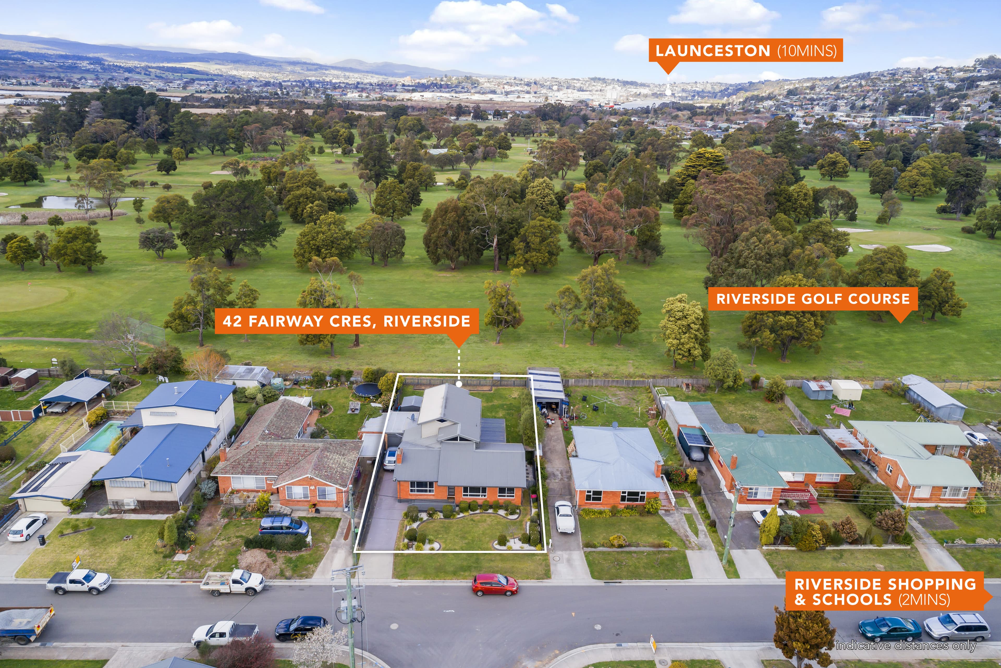 42 Fairway Crescent, Riverside, Riverside - Thumbnail 2