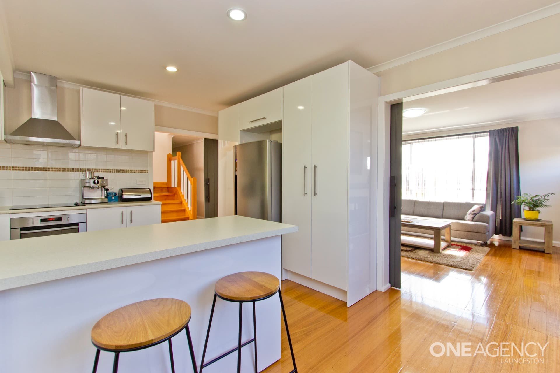 42 Fairway Crescent, Riverside, Riverside - Thumbnail 3