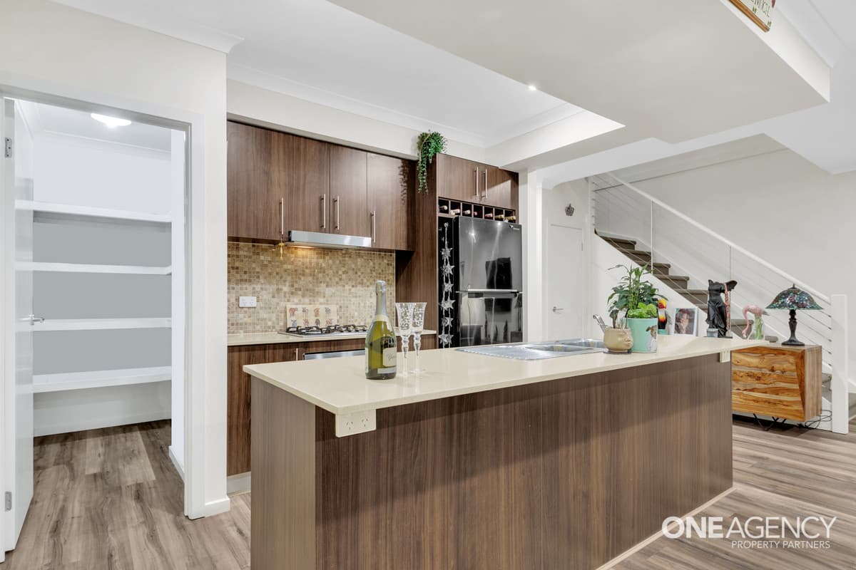 105 Featherbrook Drive, Point Cook, Point Cook - Thumbnail 6
