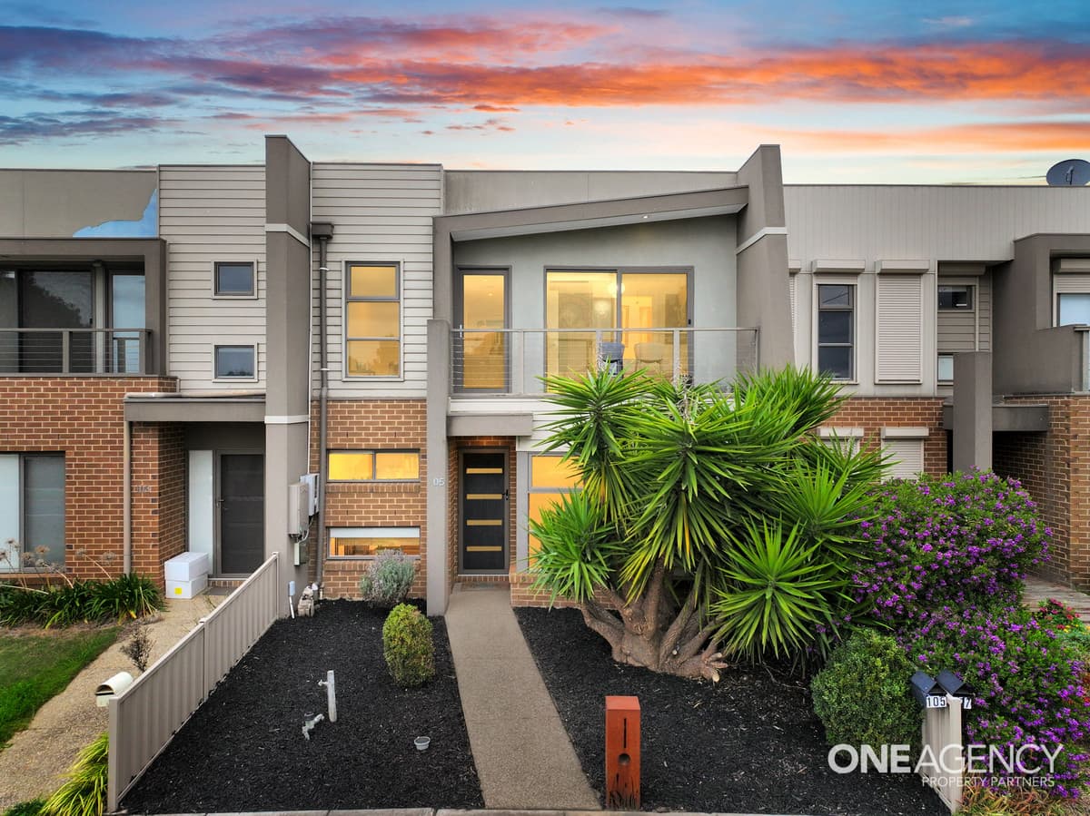 105 Featherbrook Drive, Point Cook, Point Cook - Image 1