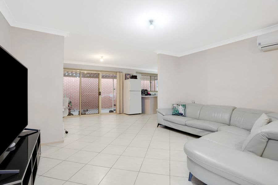 38 & 38A Bungalow Road, Plumpton, Plumpton - Thumbnail 2
