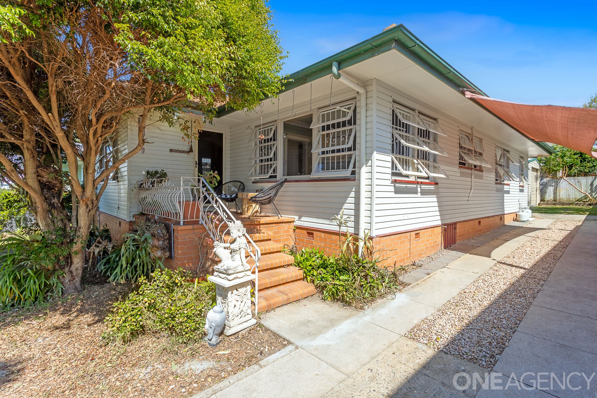 549 Oxley Avenue, Redcliffe, Redcliffe - Thumbnail 3