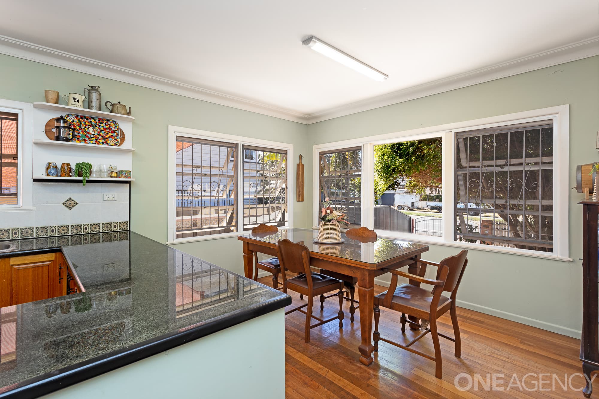 549 Oxley Avenue, Redcliffe, Redcliffe - Thumbnail 7